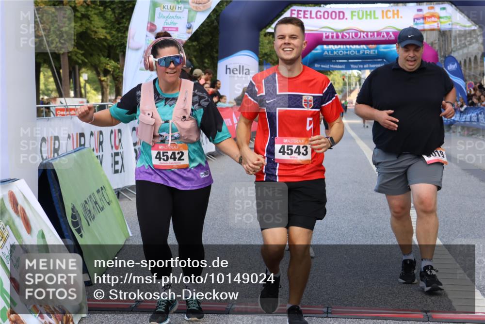 06.09.2026 - CURREX Alsterlauf Strokosch-Dieckow http://msf.ph/oto/10149024 06.09.2026 10:32:56 Ziel 2955, 4346, 4542, 4543, 5019 meine-sportfotos.de
