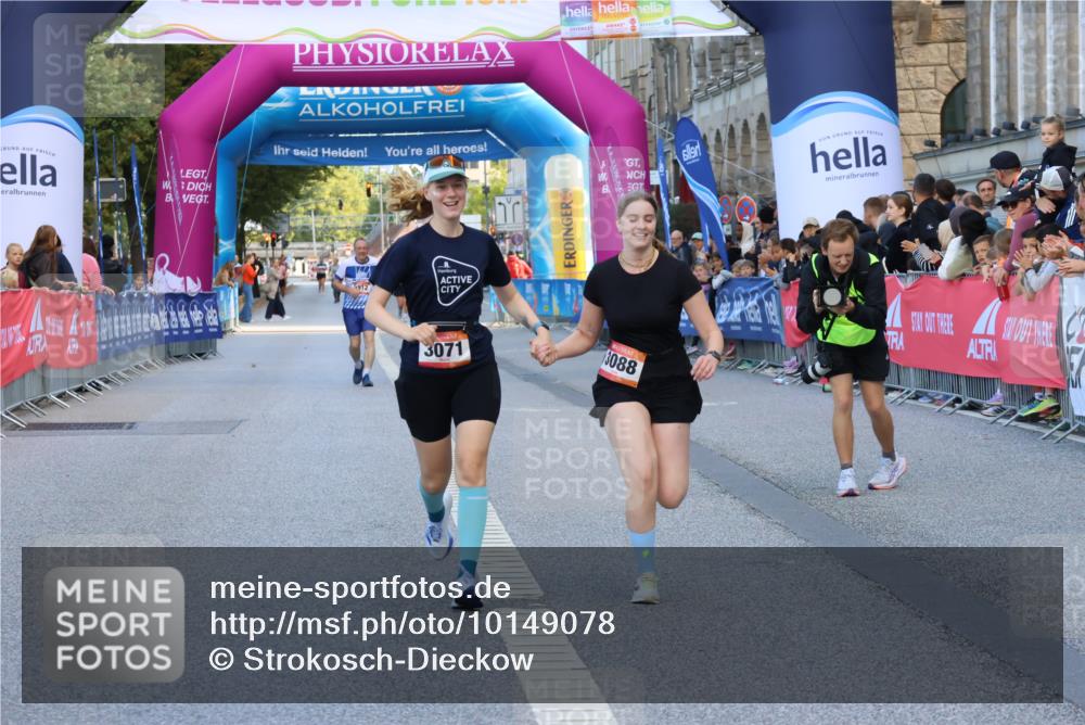 06.09.2026 - CURREX Alsterlauf Strokosch-Dieckow http://msf.ph/oto/10149078 06.09.2026 10:34:20 Ziel 3071, 3088 meine-sportfotos.de