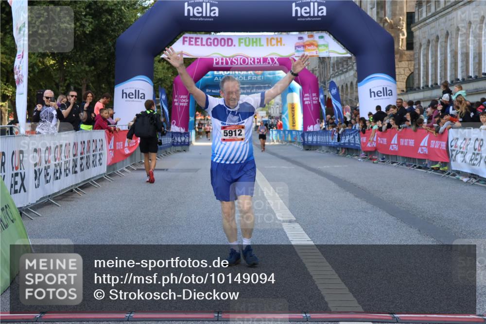 06.09.2026 - CURREX Alsterlauf Strokosch-Dieckow http://msf.ph/oto/10149094 06.09.2026 10:34:37 Ziel 5912 meine-sportfotos.de