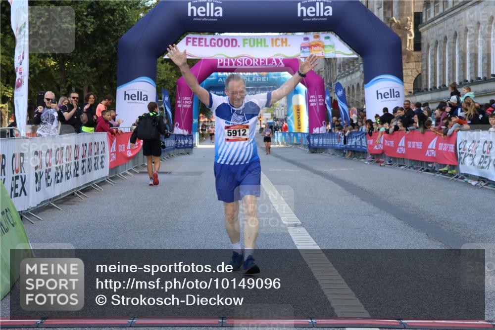 06.09.2026 - CURREX Alsterlauf Strokosch-Dieckow http://msf.ph/oto/10149096 06.09.2026 10:34:38 Ziel 5912 meine-sportfotos.de
