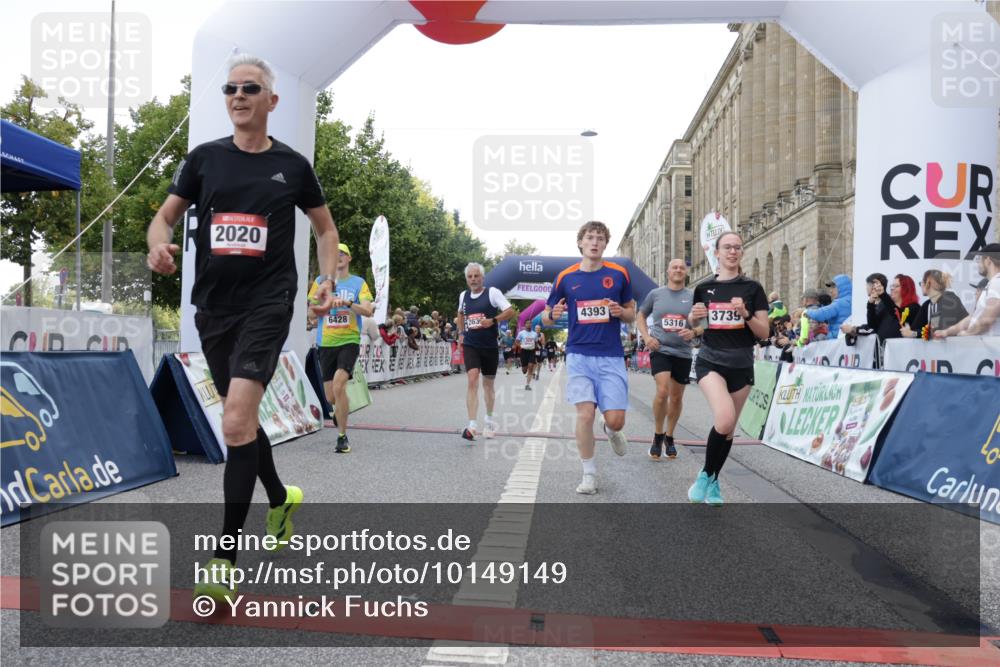 06.09.2026 - CURREX Alsterlauf Yannick Fuchs http://msf.ph/oto/10149149 06.09.2026 09:50:09 Ziel 2020, 2256, 2639, 3739, 4083, 4101, 4105, 4393, 4435, 5191, 5316, 5628, 5744, 5834, 6157, 6274, 6428 meine-sportfotos.de
