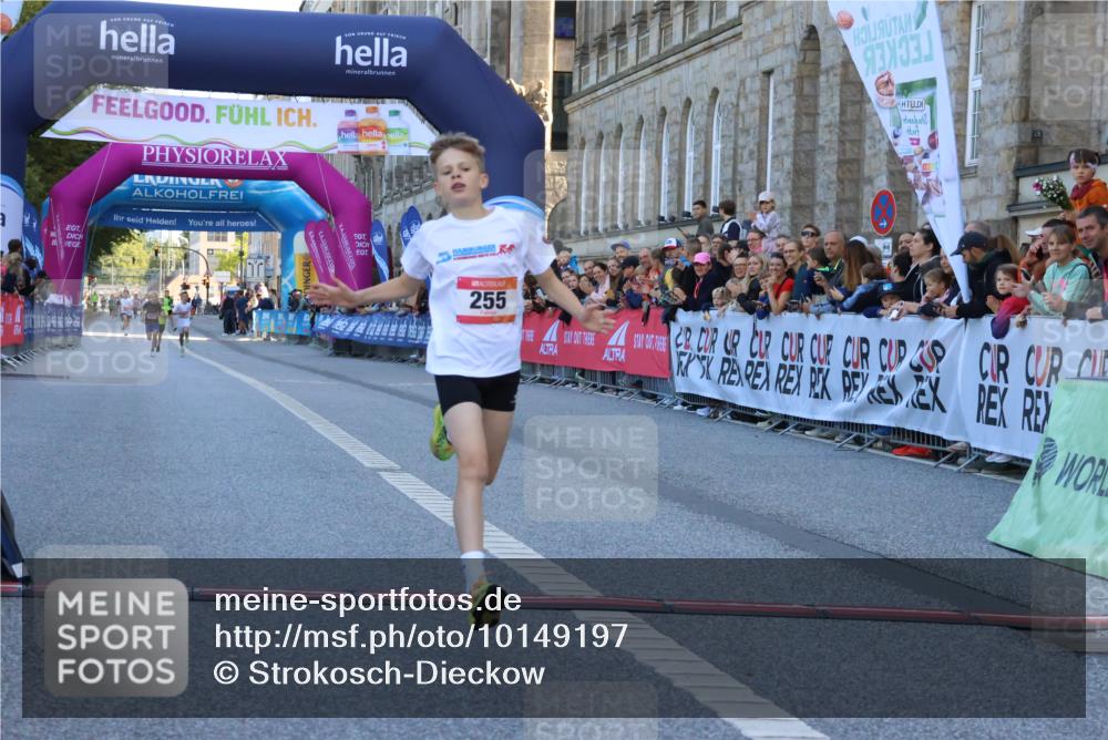 06.09.2026 - CURREX Alsterlauf Strokosch-Dieckow http://msf.ph/oto/10149197 06.09.2026 10:52:05 Ziel 255 meine-sportfotos.de