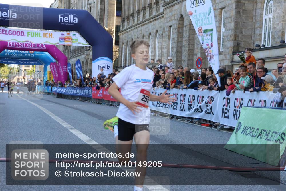 06.09.2026 - CURREX Alsterlauf Strokosch-Dieckow http://msf.ph/oto/10149205 06.09.2026 10:52:06 Ziel 255 meine-sportfotos.de