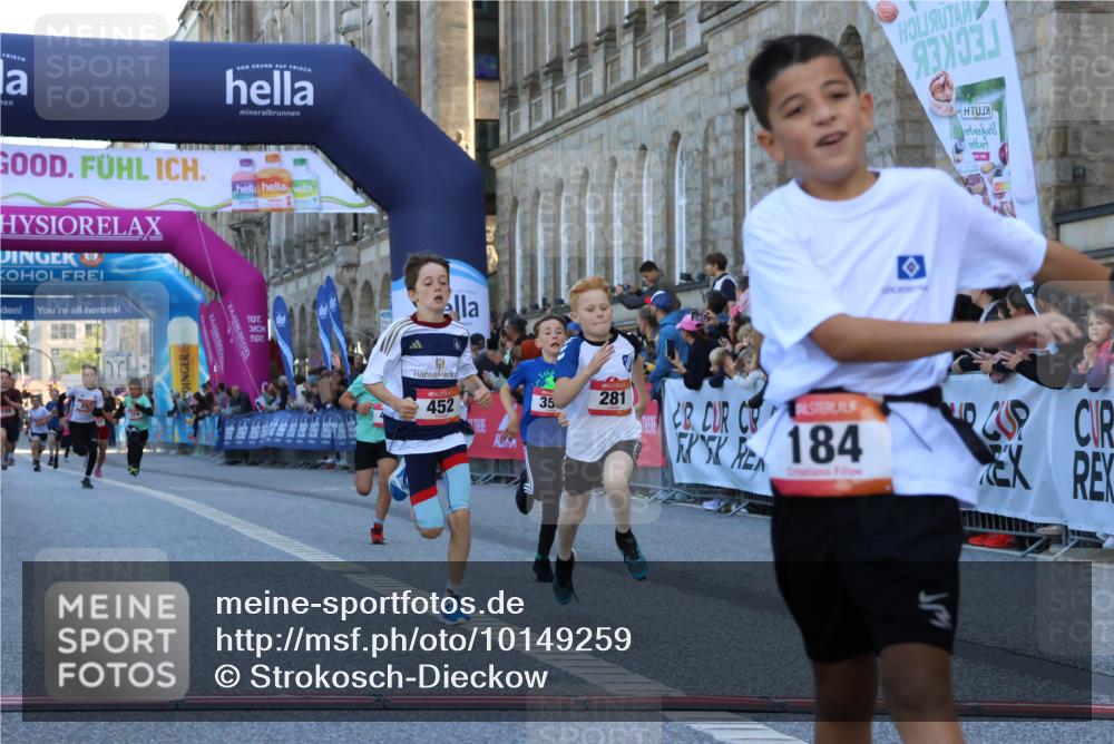 06.09.2026 - CURREX Alsterlauf Strokosch-Dieckow http://msf.ph/oto/10149259 06.09.2026 10:52:45 Ziel 161, 182, 184, 268, 281, 293, 355, 408, 409, 452 meine-sportfotos.de