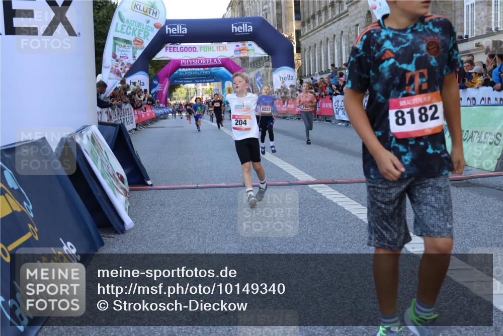 06.09.2026 - CURREX Alsterlauf Strokosch-Dieckow http://msf.ph/oto/10149340 06.09.2026 10:53:19 Ziel 170, 175, 183, 186, 204, 210, 309, 397, 420, 8182, 8220, 8262 meine-sportfotos.de