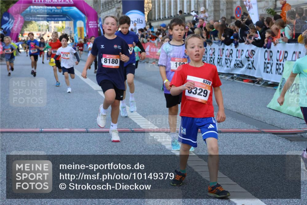 06.09.2026 - CURREX Alsterlauf Strokosch-Dieckow http://msf.ph/oto/10149379 06.09.2026 10:53:33 Ziel 190, 227, 233, 263, 266, 274, 275, 306, 314, 330, 336, 338, 402, 415, 445, 8124, 8180, 8181, 8329 meine-sportfotos.de
