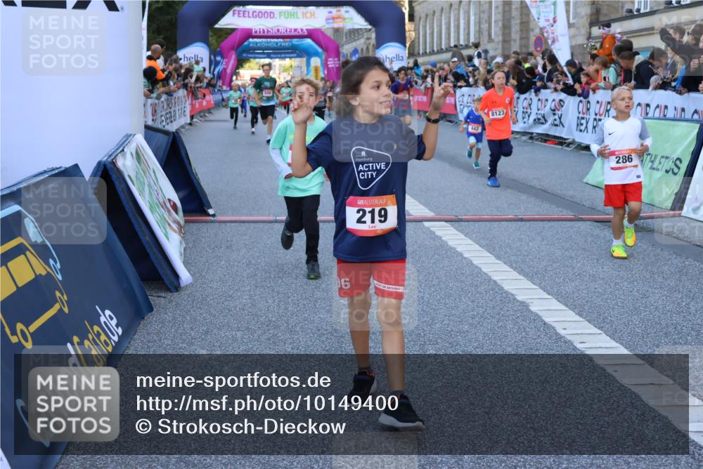06.09.2026 - CURREX Alsterlauf Strokosch-Dieckow http://msf.ph/oto/10149400 06.09.2026 10:53:45 Ziel 154, 159, 164, 169, 214, 219, 257, 259, 265, 286, 330, 354, 389, 401, 422, 442, 445, 8094, 8112, 8123 meine-sportfotos.de