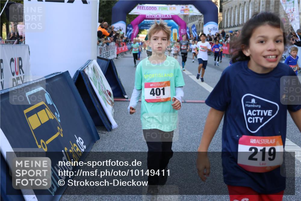 06.09.2026 - CURREX Alsterlauf Strokosch-Dieckow http://msf.ph/oto/10149411 06.09.2026 10:53:47 Ziel 154, 159, 164, 169, 177, 214, 219, 257, 259, 286, 354, 362, 389, 401, 404, 422, 442, 8094, 8112, 8123, 8196, 8221, 8252 meine-sportfotos.de