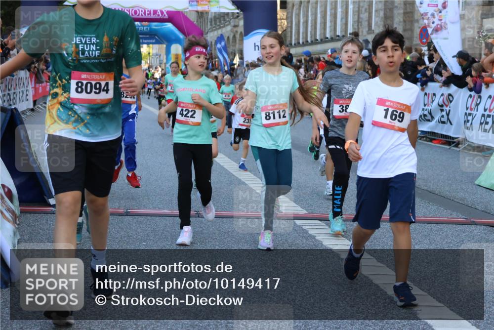 06.09.2026 - CURREX Alsterlauf Strokosch-Dieckow http://msf.ph/oto/10149417 06.09.2026 10:53:51 Ziel 164, 169, 172, 177, 185, 208, 214, 286, 320, 334, 354, 362, 389, 401, 404, 418, 422, 442, 8094, 8101, 8112, 8123, 8196, 8221, 8252 meine-sportfotos.de