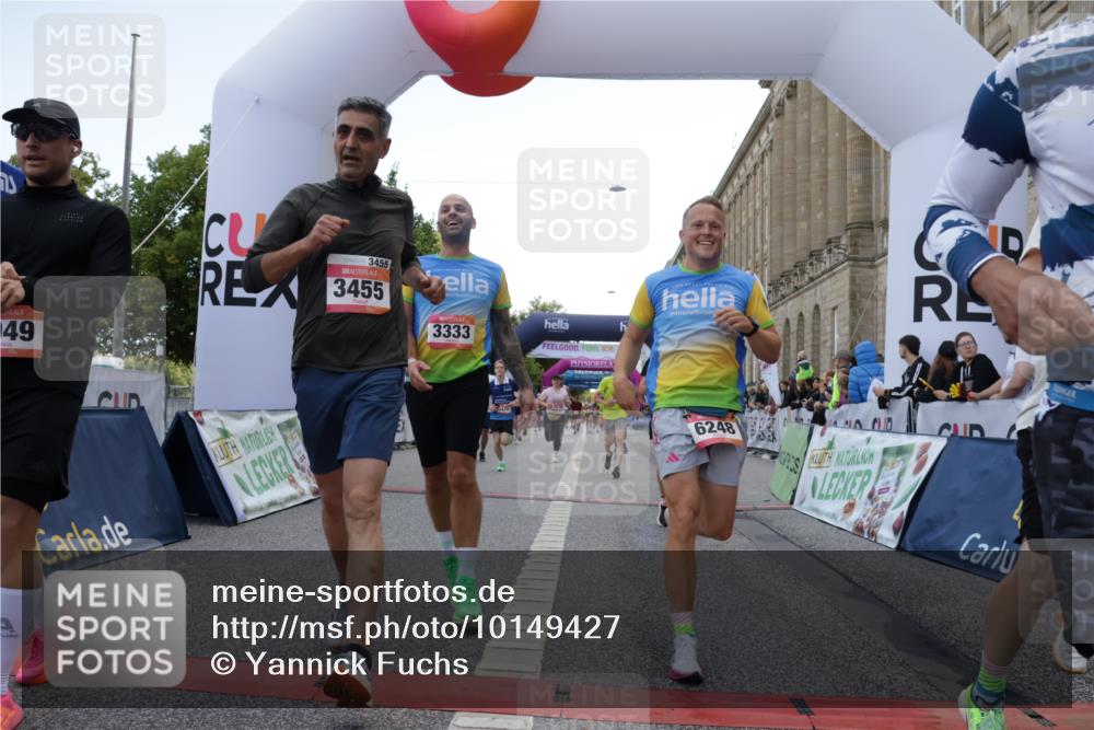 06.09.2026 - CURREX Alsterlauf Yannick Fuchs http://msf.ph/oto/10149427 06.09.2026 09:50:21 Ziel 2256, 2453, 2720, 2878, 3333, 3455, 3475, 3488, 4541, 4568, 4700, 4840, 5006, 5191, 5264, 5326, 5949, 5981, 6077, 6248, 6274, 8156, 8256, 8278 meine-sportfotos.de