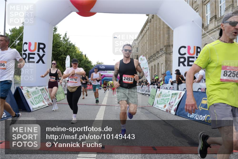 06.09.2026 - CURREX Alsterlauf Yannick Fuchs http://msf.ph/oto/10149443 06.09.2026 09:50:25 Ziel 2411, 2453, 2720, 2878, 3044, 3333, 3455, 3475, 3488, 4541, 4568, 4700, 4755, 4840, 5006, 5264, 5326, 5631, 5946, 5949, 6248, 6427, 8156, 8256, 8278 meine-sportfotos.de