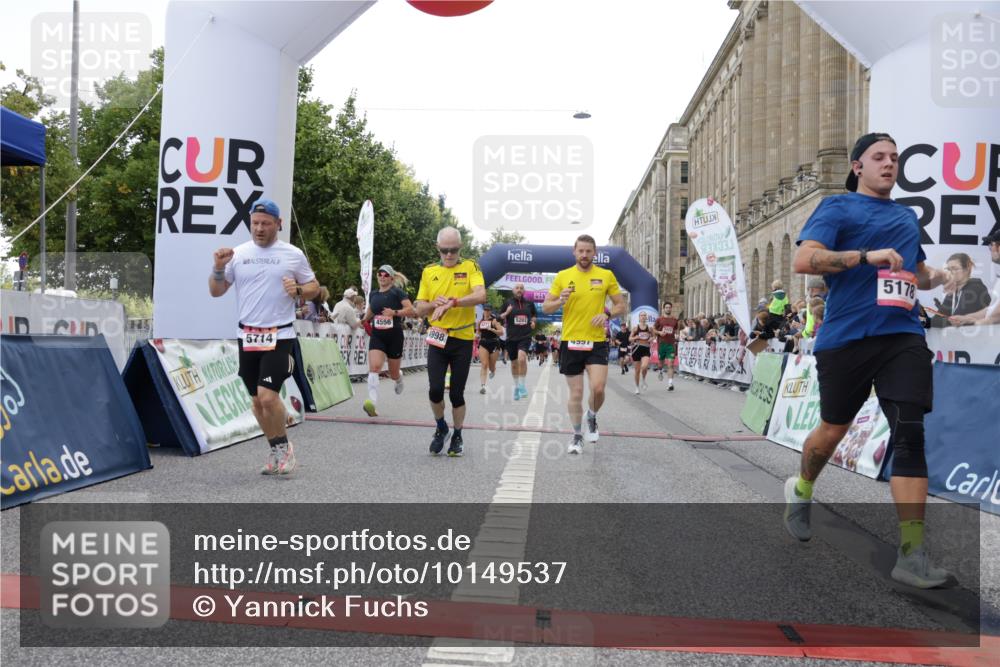06.09.2026 - CURREX Alsterlauf Yannick Fuchs http://msf.ph/oto/10149537 06.09.2026 09:50:48 Ziel 3073, 3292, 3423, 4022, 4371, 4548, 4556, 4834, 4997, 4998, 5178, 5282, 5714, 6182, 8277 meine-sportfotos.de