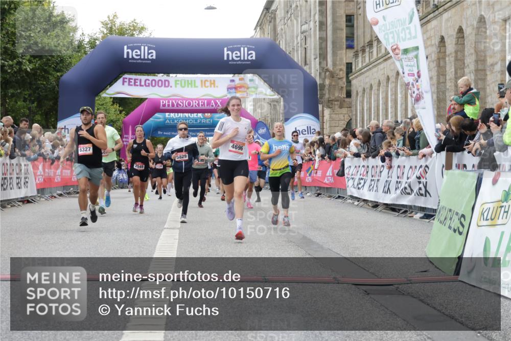 06.09.2026 - CURREX Alsterlauf Yannick Fuchs http://msf.ph/oto/10150716 06.09.2026 09:51:15 Ziel 2358, 2434, 2549, 3237, 3549, 4381, 4382, 4681, 4696, 5551, 5609, 5829, 5885, 6190, 6327, 6399, 8049, 8195 meine-sportfotos.de