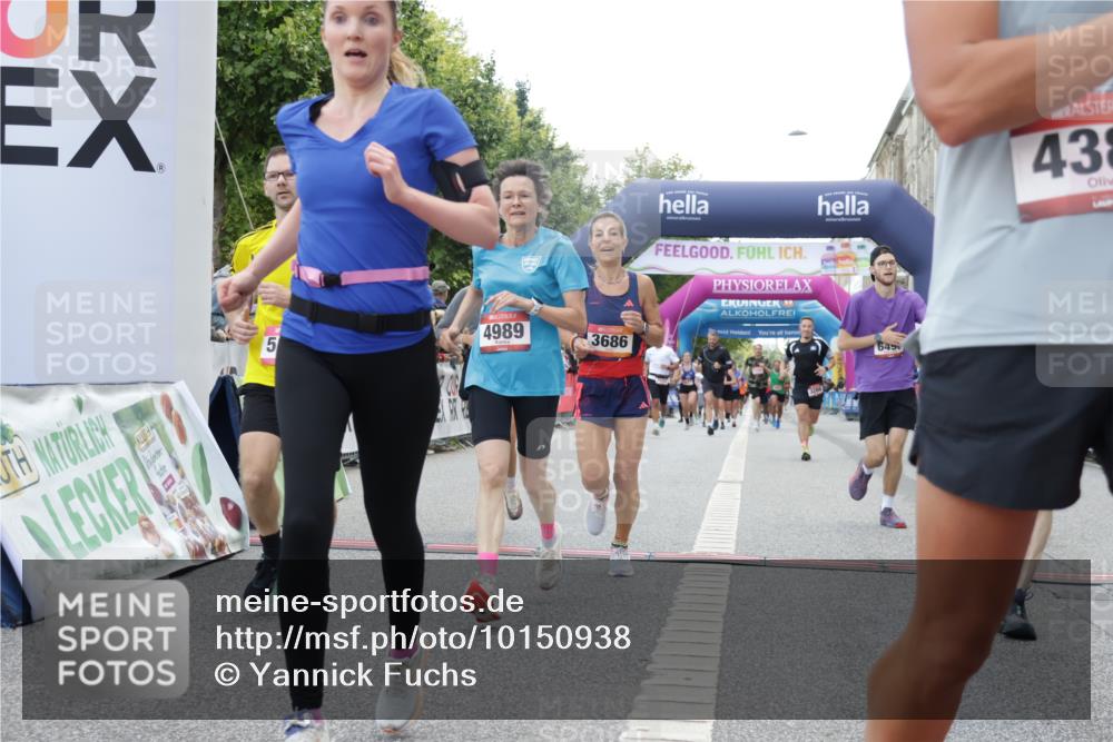 06.09.2026 - CURREX Alsterlauf Yannick Fuchs http://msf.ph/oto/10150938 06.09.2026 09:51:27 Ziel 2071, 2079, 2973, 2974, 3138, 3286, 3340, 3408, 3526, 3686, 3886, 4092, 4381, 4382, 4387, 4989, 5027, 5151, 5238, 5694, 5869, 5885, 6490, 8301 meine-sportfotos.de