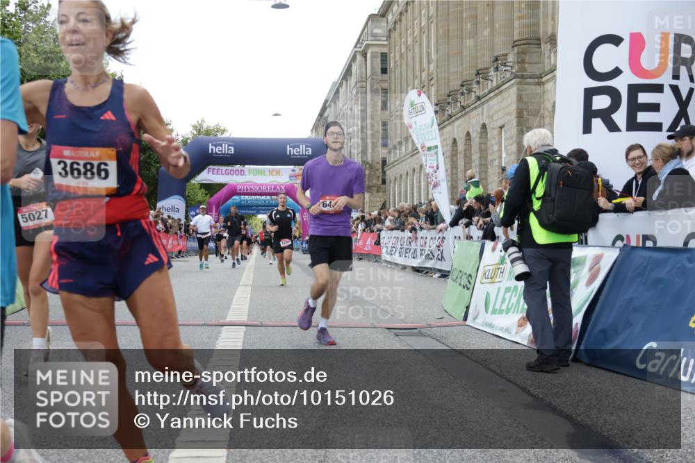 06.09.2026 - CURREX Alsterlauf Yannick Fuchs http://msf.ph/oto/10151026 06.09.2026 09:51:29 Ziel 2023, 2071, 2079, 2973, 2974, 3138, 3286, 3340, 3408, 3526, 3686, 3733, 3886, 4092, 4387, 4989, 5027, 5151, 5230, 5238, 5694, 5869, 6490, 8301 meine-sportfotos.de