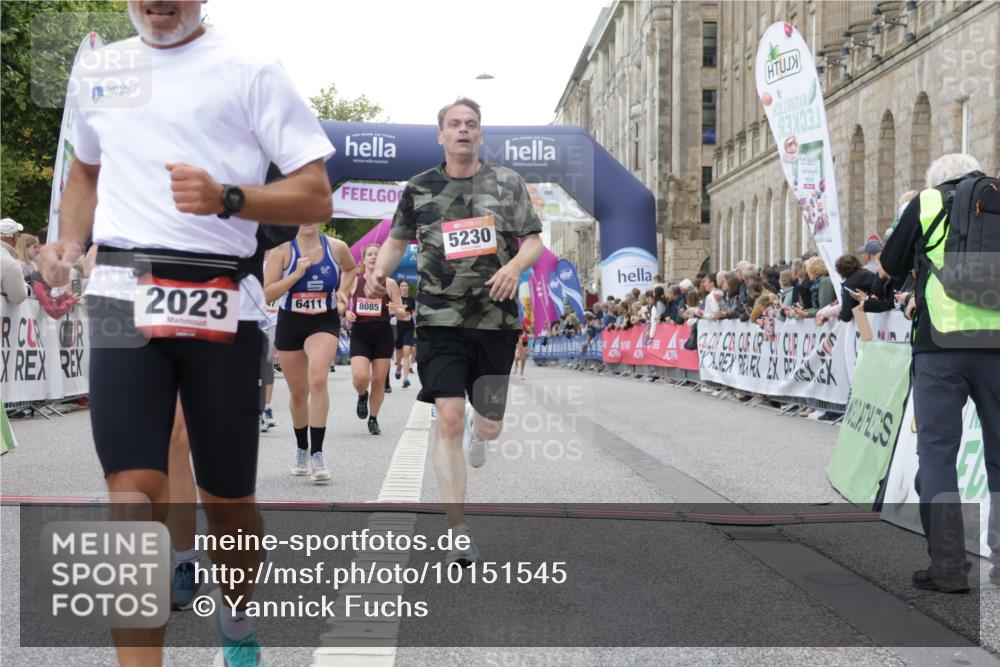 06.09.2026 - CURREX Alsterlauf Yannick Fuchs http://msf.ph/oto/10151545 06.09.2026 09:51:34 Ziel 2023, 3286, 3686, 3733, 4210, 4985, 4987, 4989, 5027, 5151, 5230, 5596, 5814, 5847, 5869, 6411, 6490, 8085, 8301 meine-sportfotos.de