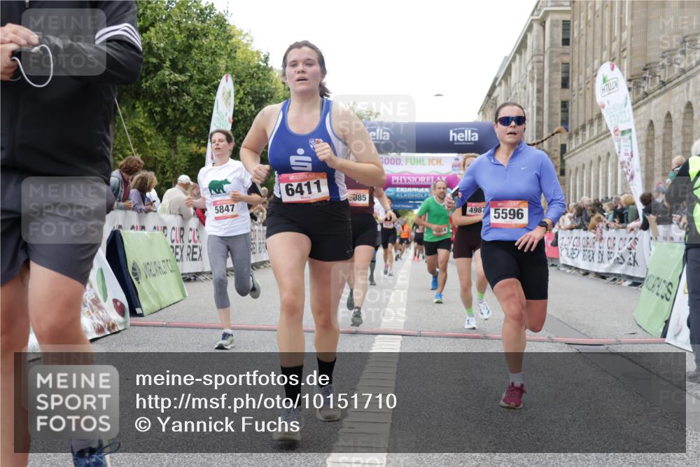 06.09.2026 - CURREX Alsterlauf Yannick Fuchs http://msf.ph/oto/10151710 06.09.2026 09:51:36 Ziel 2023, 3286, 3733, 4210, 4985, 4987, 5230, 5525, 5596, 5814, 5847, 6411, 6490, 8085 meine-sportfotos.de
