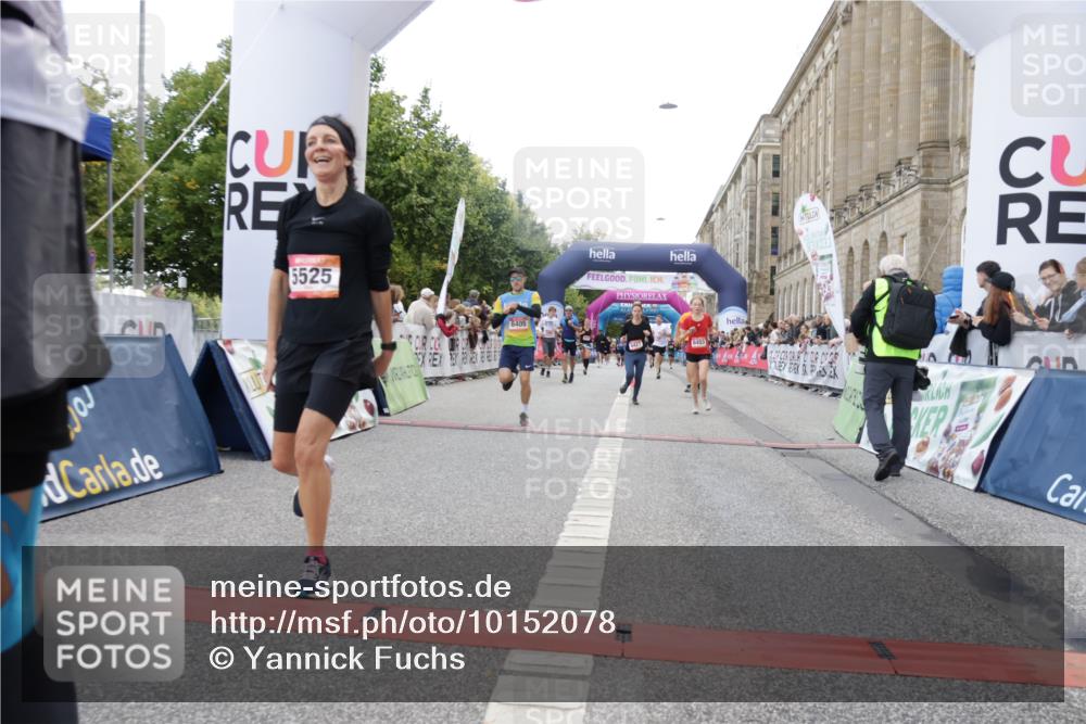 06.09.2026 - CURREX Alsterlauf Yannick Fuchs http://msf.ph/oto/10152078 06.09.2026 09:51:41 Ziel 2542, 3733, 4210, 4427, 4729, 4985, 4987, 5230, 5525, 5596, 5814, 5847, 6405, 6411, 6453, 8085, 8332 meine-sportfotos.de