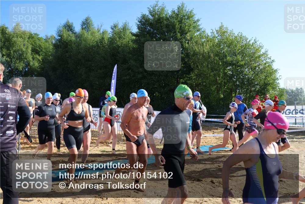 06.09.2026 - 20. Norderstedt Triathlon Andreas Tolksdorf http://msf.ph/oto/10154102 06.09.2026 10:00:00 Schwimmen 1193, 1194, 1195, 1197, 1198, 1199, 1201, 1203, 1204, 1205, 1206, 1208, 1209, 1211, 1212, 1214, 1215, 1216, 1217, 1219, 1220, 1222, 1223, 1227, 1228, 1229, 1230, 1231, 1232, 1233, 1234, 1235, 1236, 1237, 1238, 1488, 1489, 1490, 1491, 1494, 1496, 1498, 1500, 1501, 1502, 1503, 1504, 1505, 1506, 1507, 1508, 1510, 1511, 1513 meine-sportfotos.de