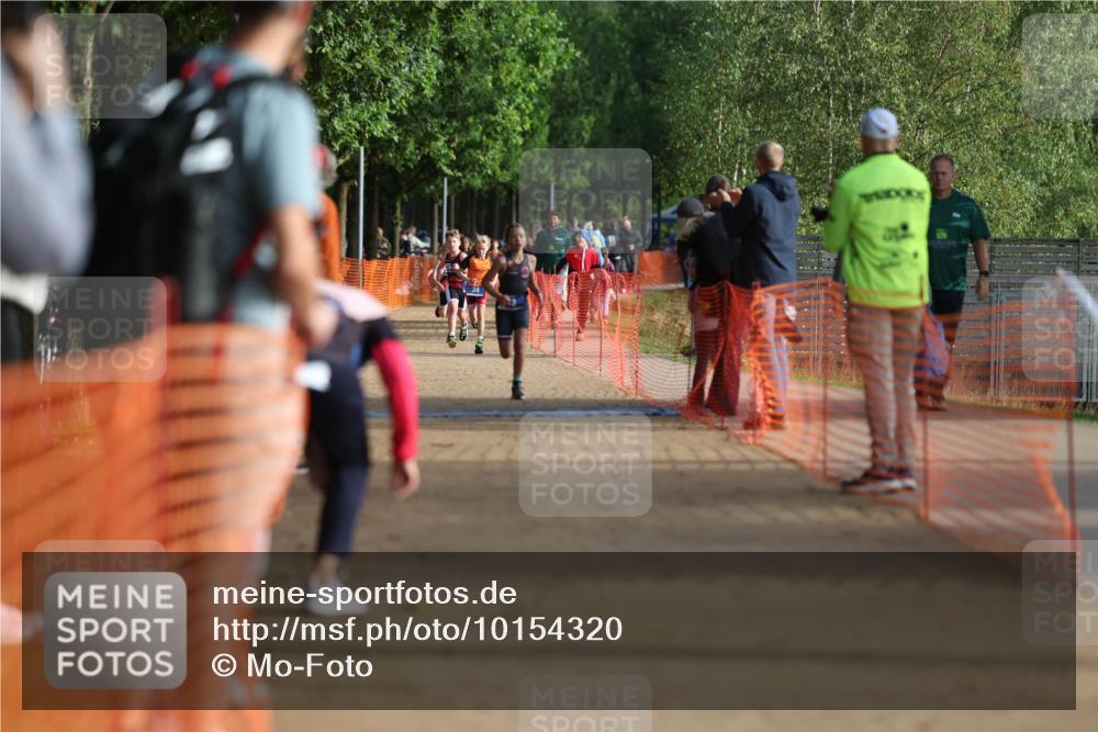 06.09.2026 - 20. Norderstedt Triathlon Mo-Foto http://msf.ph/oto/10154320 06.09.2026 09:09:29 Laufen 1, 2, 3, 31, 32, 33 meine-sportfotos.de