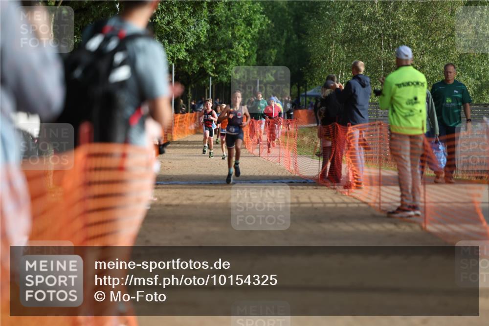 06.09.2026 - 20. Norderstedt Triathlon Mo-Foto http://msf.ph/oto/10154325 06.09.2026 09:09:30 Laufen 1, 2, 3, 31, 32, 33 meine-sportfotos.de