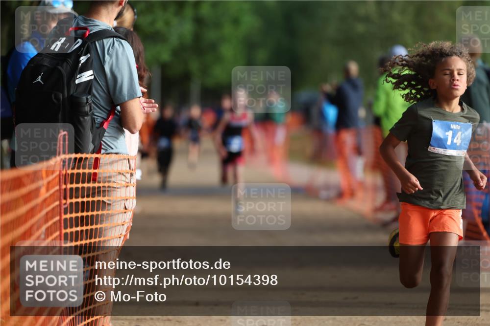 06.09.2026 - 20. Norderstedt Triathlon Mo-Foto http://msf.ph/oto/10154398 06.09.2026 09:09:44 Laufen 14, 10, 41 meine-sportfotos.de