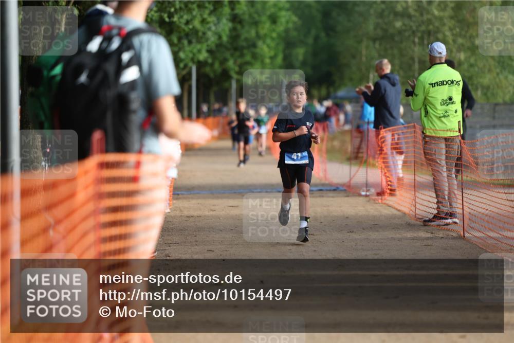 06.09.2026 - 20. Norderstedt Triathlon Mo-Foto http://msf.ph/oto/10154497 06.09.2026 09:10:19 Laufen 41 meine-sportfotos.de