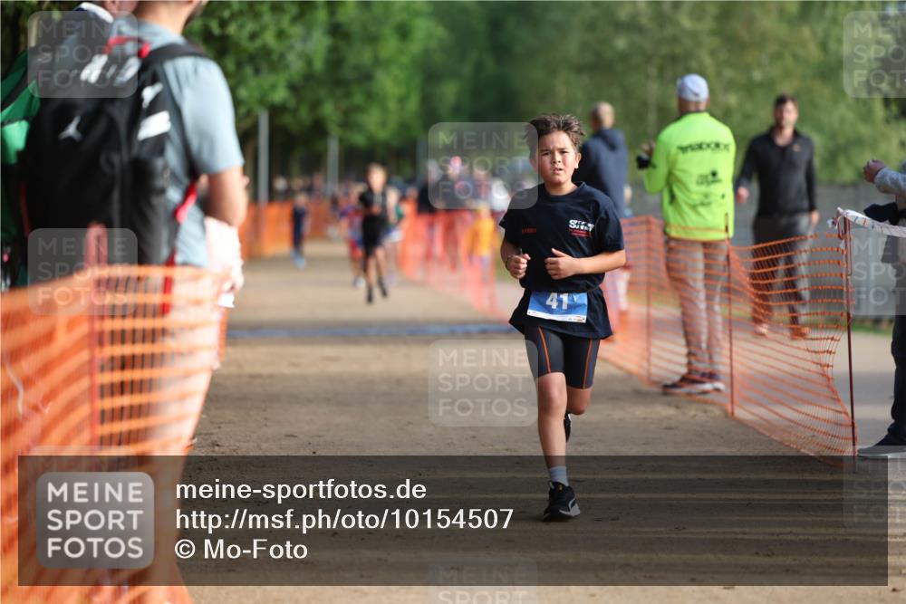 06.09.2026 - 20. Norderstedt Triathlon Mo-Foto http://msf.ph/oto/10154507 06.09.2026 09:10:21 Laufen 41 meine-sportfotos.de