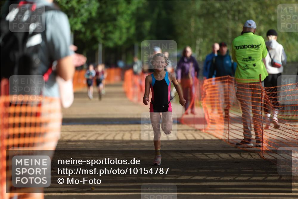 06.09.2026 - 20. Norderstedt Triathlon Mo-Foto http://msf.ph/oto/10154787 06.09.2026 09:11:31 Laufen 47 meine-sportfotos.de
