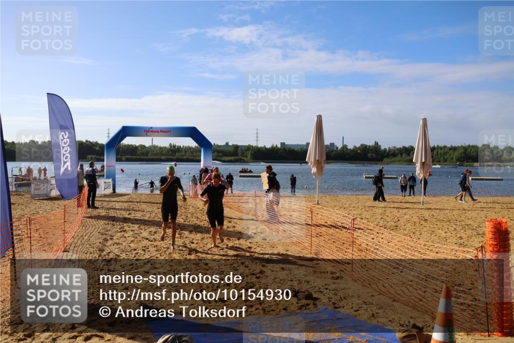 06.09.2026 - 20. Norderstedt Triathlon Andreas Tolksdorf http://msf.ph/oto/10154930 06.09.2026 10:06:39 Schwimmen 1199, 1228, 1236 meine-sportfotos.de