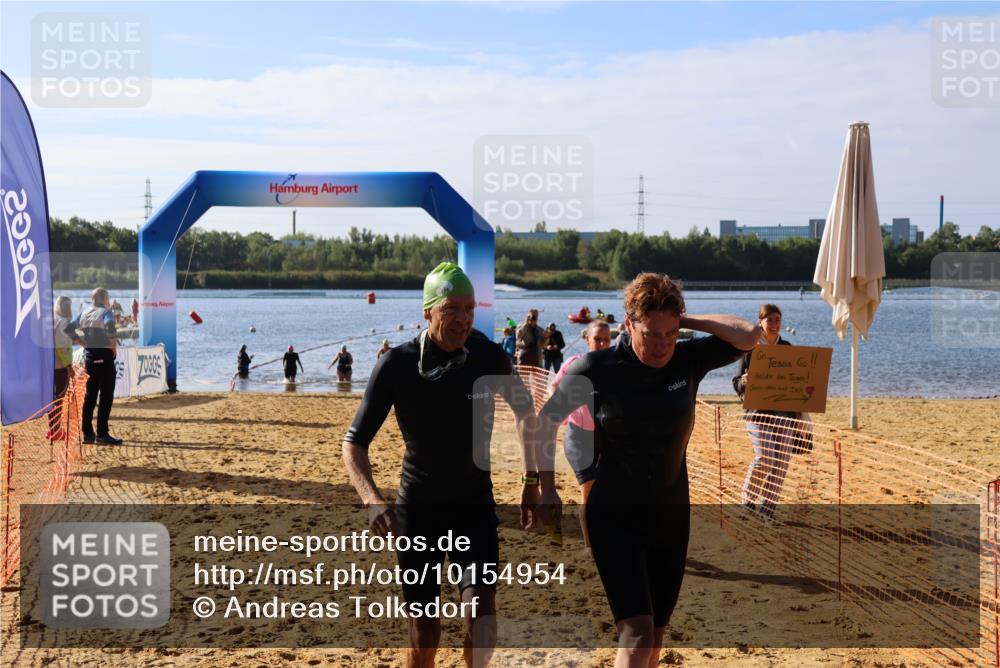 06.09.2026 - 20. Norderstedt Triathlon Andreas Tolksdorf http://msf.ph/oto/10154954 06.09.2026 10:06:41 Schwimmen 1199, 1228, 1236 meine-sportfotos.de