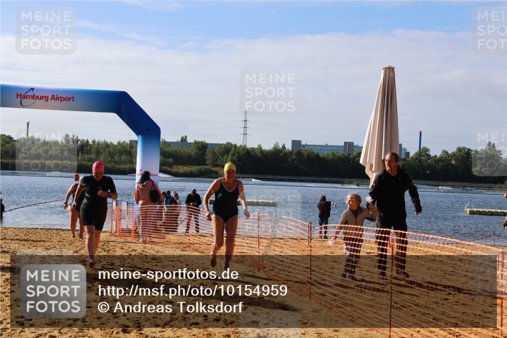 06.09.2026 - 20. Norderstedt Triathlon Andreas Tolksdorf http://msf.ph/oto/10154959 06.09.2026 10:07:00 Schwimmen 1216, 1229, 1237 meine-sportfotos.de