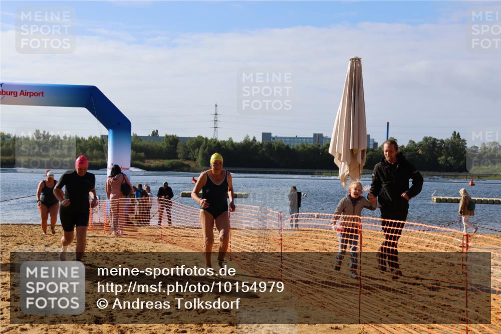 06.09.2026 - 20. Norderstedt Triathlon Andreas Tolksdorf http://msf.ph/oto/10154979 06.09.2026 10:07:00 Schwimmen 1216, 1229, 1237 meine-sportfotos.de