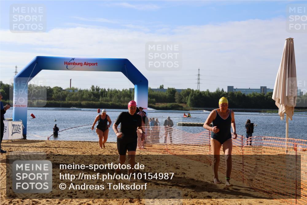06.09.2026 - 20. Norderstedt Triathlon Andreas Tolksdorf http://msf.ph/oto/10154987 06.09.2026 10:07:01 Schwimmen 1216, 1229, 1237 meine-sportfotos.de