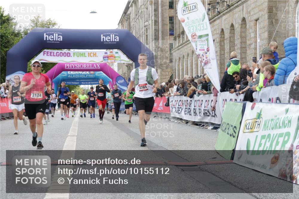06.09.2026 - CURREX Alsterlauf Yannick Fuchs http://msf.ph/oto/10155112 06.09.2026 09:52:22 Ziel 2191, 2495, 2758, 2765, 3124, 3217, 3316, 3450, 4301, 5129, 5287, 5677 meine-sportfotos.de