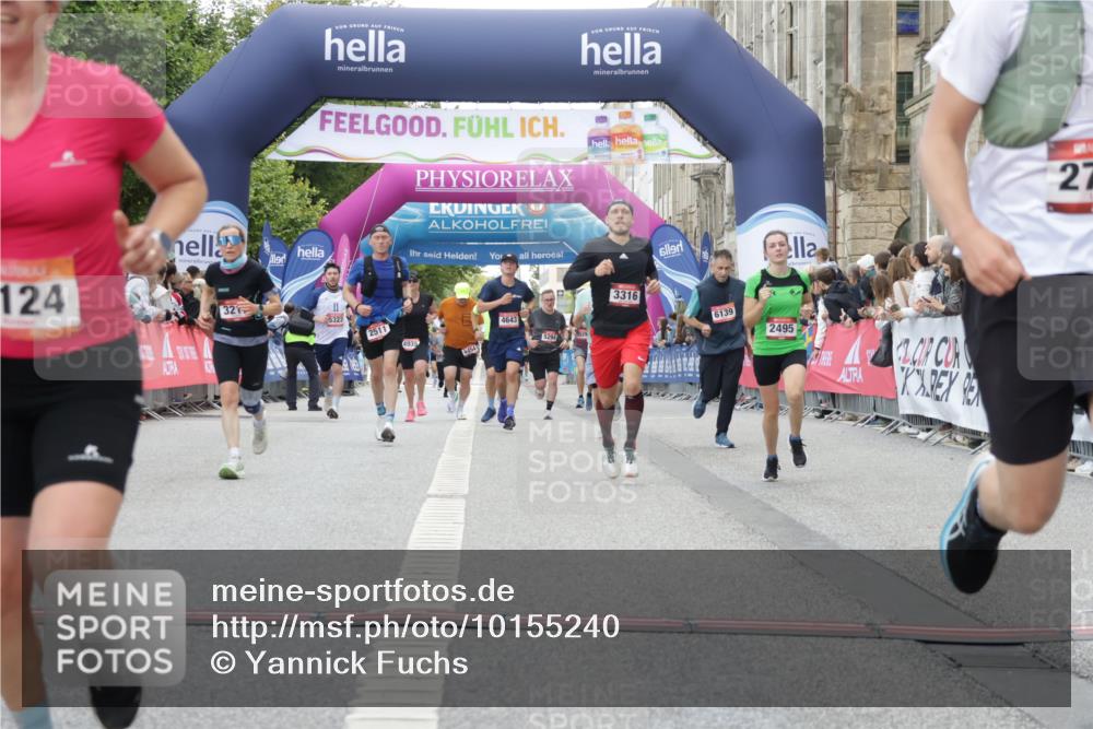 06.09.2026 - CURREX Alsterlauf Yannick Fuchs http://msf.ph/oto/10155240 06.09.2026 09:52:24 Ziel 2495, 2511, 2765, 2970, 3124, 3217, 3316, 4301, 5129, 5287, 5677, 6139 meine-sportfotos.de