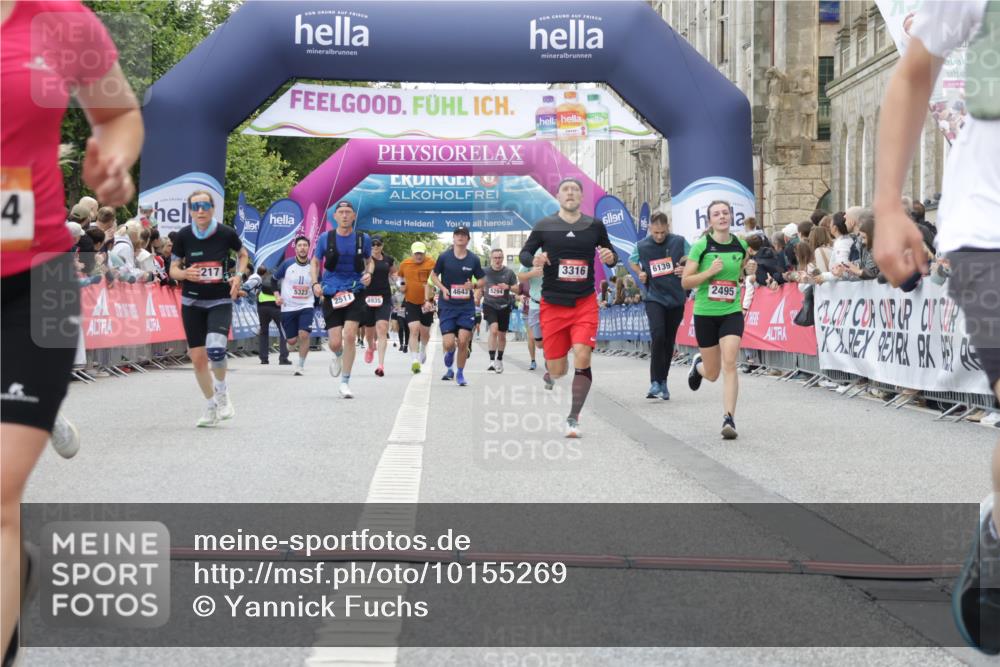06.09.2026 - CURREX Alsterlauf Yannick Fuchs http://msf.ph/oto/10155269 06.09.2026 09:52:24 Ziel 2495, 2511, 2765, 2970, 3124, 3217, 3316, 4301, 5129, 5287, 5677, 6139 meine-sportfotos.de