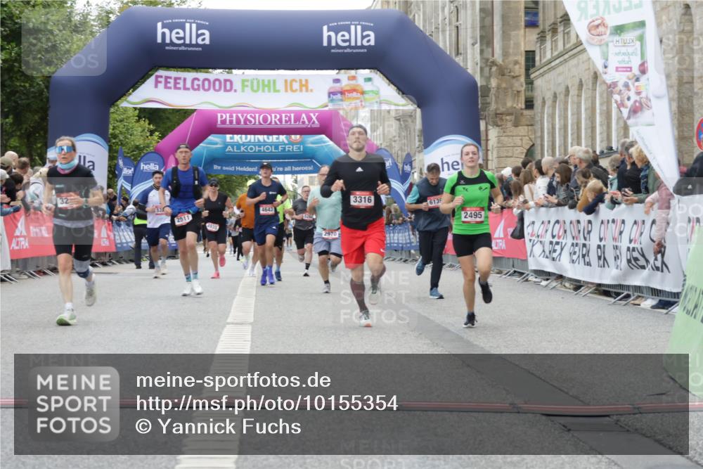 06.09.2026 - CURREX Alsterlauf Yannick Fuchs http://msf.ph/oto/10155354 06.09.2026 09:52:24 Ziel 2495, 2511, 2765, 2970, 3124, 3217, 3316, 4301, 5129, 5287, 5677, 6139 meine-sportfotos.de