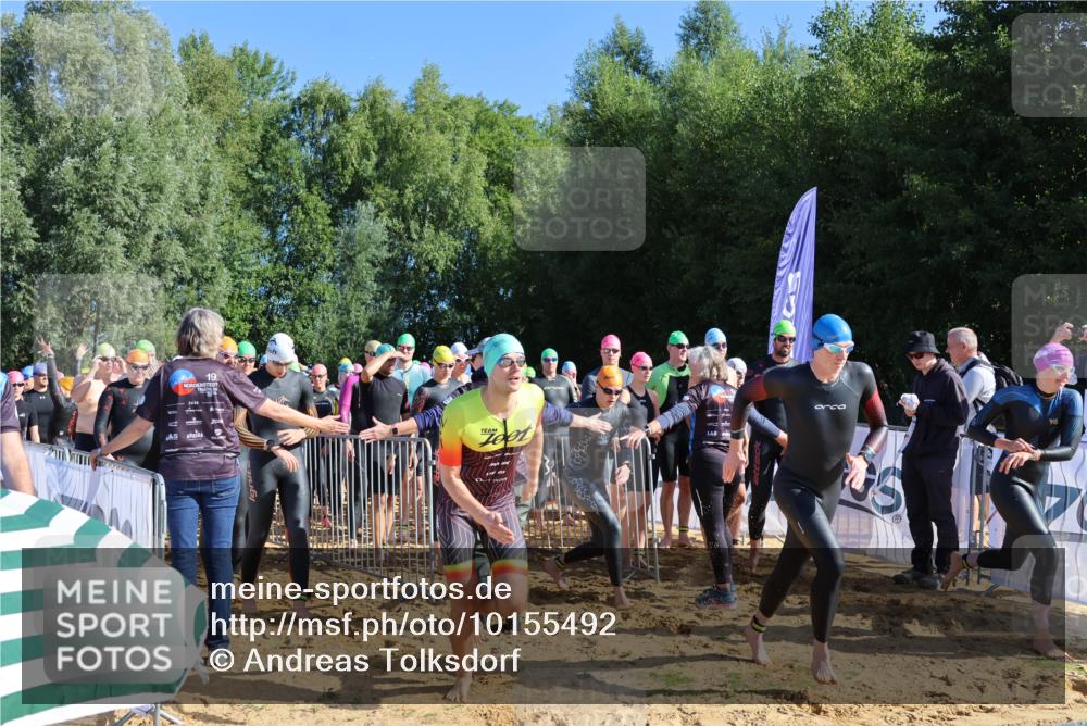 06.09.2026 - 20. Norderstedt Triathlon Andreas Tolksdorf http://msf.ph/oto/10155492 06.09.2026 10:40:29 Schwimmen 171, 789, 1253, 1265, 1321, 1324 meine-sportfotos.de