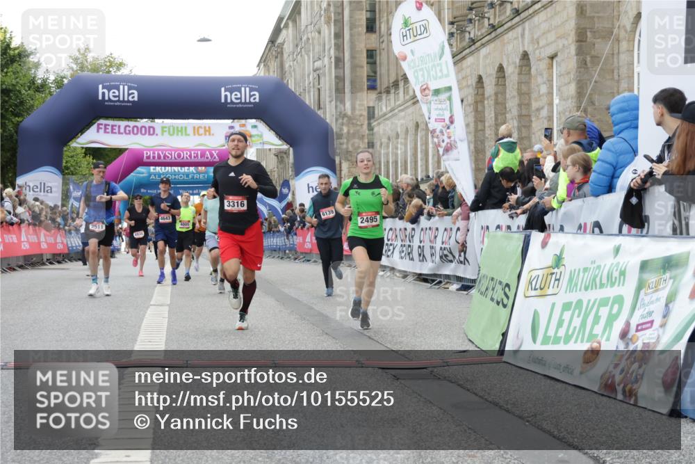 06.09.2026 - CURREX Alsterlauf Yannick Fuchs http://msf.ph/oto/10155525 06.09.2026 09:52:25 Ziel 2495, 2511, 2765, 2970, 3124, 3217, 3316, 4005, 4301, 4643, 5129, 5287, 5323, 5677, 6139 meine-sportfotos.de