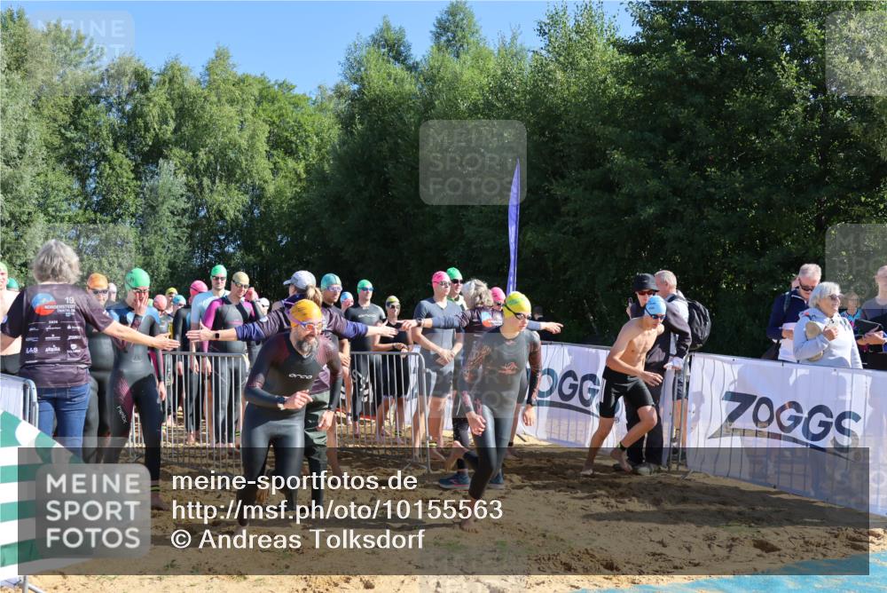 06.09.2026 - 20. Norderstedt Triathlon Andreas Tolksdorf http://msf.ph/oto/10155563 06.09.2026 10:40:38 Schwimmen 161, 1257, 1272 meine-sportfotos.de