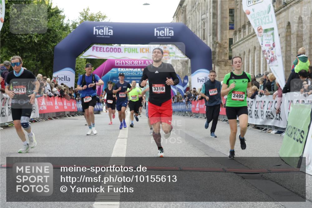 06.09.2026 - CURREX Alsterlauf Yannick Fuchs http://msf.ph/oto/10155613 06.09.2026 09:52:26 Ziel 2495, 2511, 2765, 2970, 3124, 3217, 3316, 4005, 4301, 4643, 4935, 5323, 5454, 5677, 6139 meine-sportfotos.de
