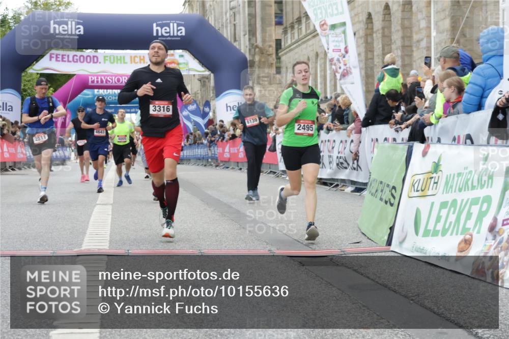 06.09.2026 - CURREX Alsterlauf Yannick Fuchs http://msf.ph/oto/10155636 06.09.2026 09:52:26 Ziel 2495, 2511, 2765, 2970, 3124, 3217, 3316, 4005, 4301, 4643, 4935, 5323, 5454, 5677, 6139 meine-sportfotos.de