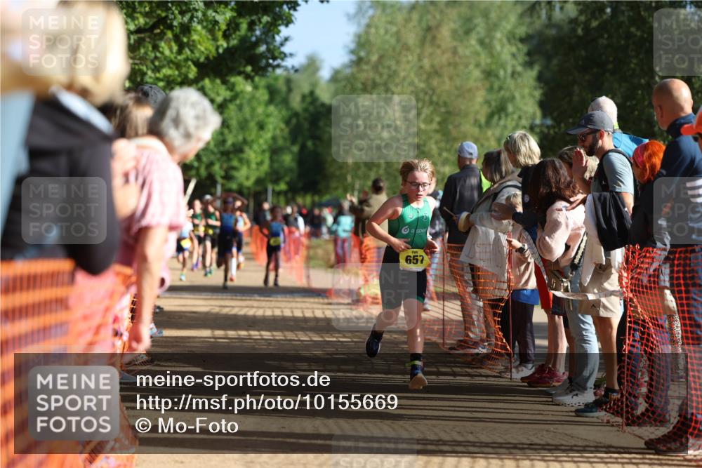 06.09.2026 - 20. Norderstedt Triathlon Mo-Foto http://msf.ph/oto/10155669 06.09.2026 09:42:00 Laufen 657, 606, 606, 643, 643, 649, 661, 677, 685, 693 meine-sportfotos.de
