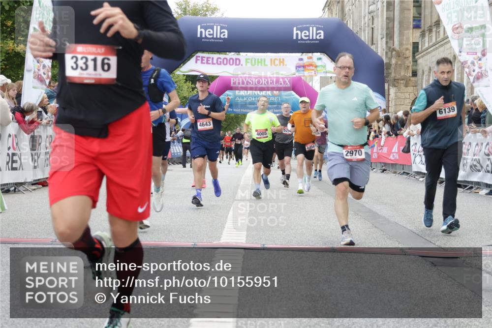 06.09.2026 - CURREX Alsterlauf Yannick Fuchs http://msf.ph/oto/10155951 06.09.2026 09:52:28 Ziel 2495, 2511, 2529, 2765, 2970, 3124, 3217, 3316, 4005, 4301, 4643, 4935, 5294, 5323, 5454, 5677, 6139 meine-sportfotos.de