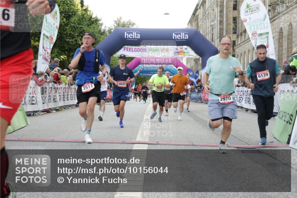 06.09.2026 - CURREX Alsterlauf Yannick Fuchs http://msf.ph/oto/10156044 06.09.2026 09:52:28 Ziel 2495, 2511, 2529, 2765, 2970, 3124, 3217, 3316, 4005, 4301, 4643, 4935, 5294, 5323, 5454, 5677, 6139 meine-sportfotos.de