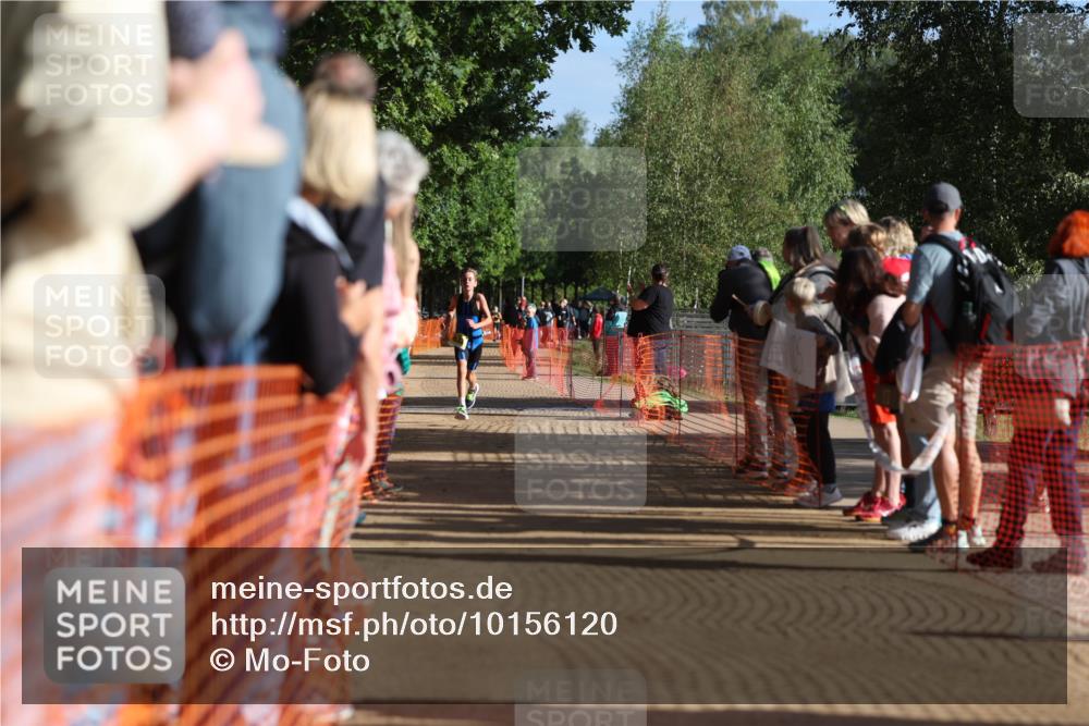 06.09.2026 - 20. Norderstedt Triathlon Mo-Foto http://msf.ph/oto/10156120 06.09.2026 09:43:06 Laufen 609, 609, 611, 611, 634, 634, 669, 669, 686, 686, 698 meine-sportfotos.de