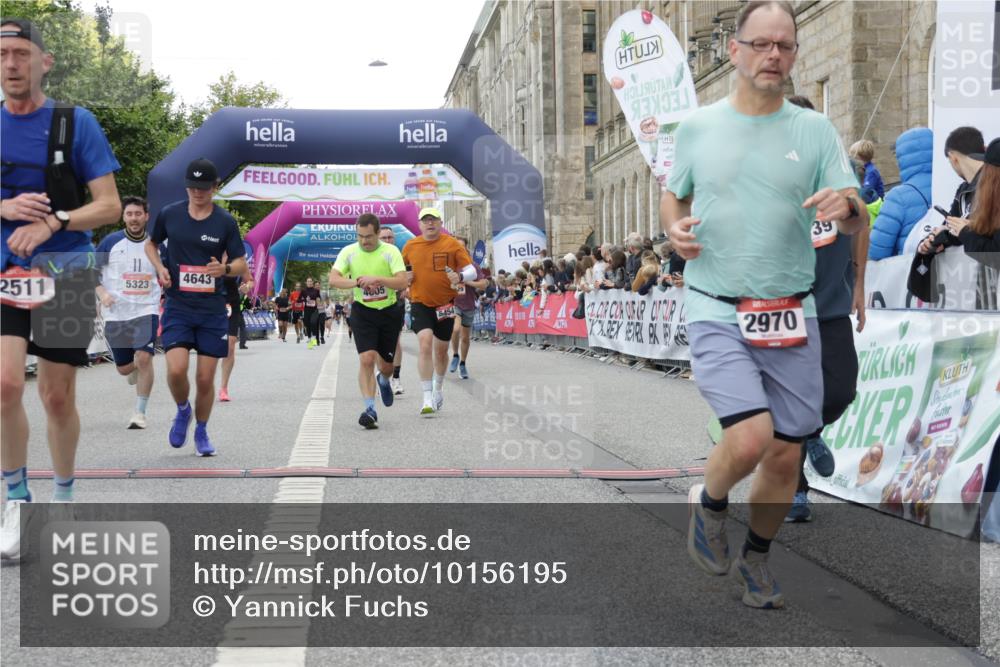 06.09.2026 - CURREX Alsterlauf Yannick Fuchs http://msf.ph/oto/10156195 06.09.2026 09:52:29 Ziel 2495, 2511, 2529, 2765, 2970, 3124, 3217, 3316, 4005, 4301, 4643, 4935, 5294, 5323, 5454, 5677, 6139 meine-sportfotos.de