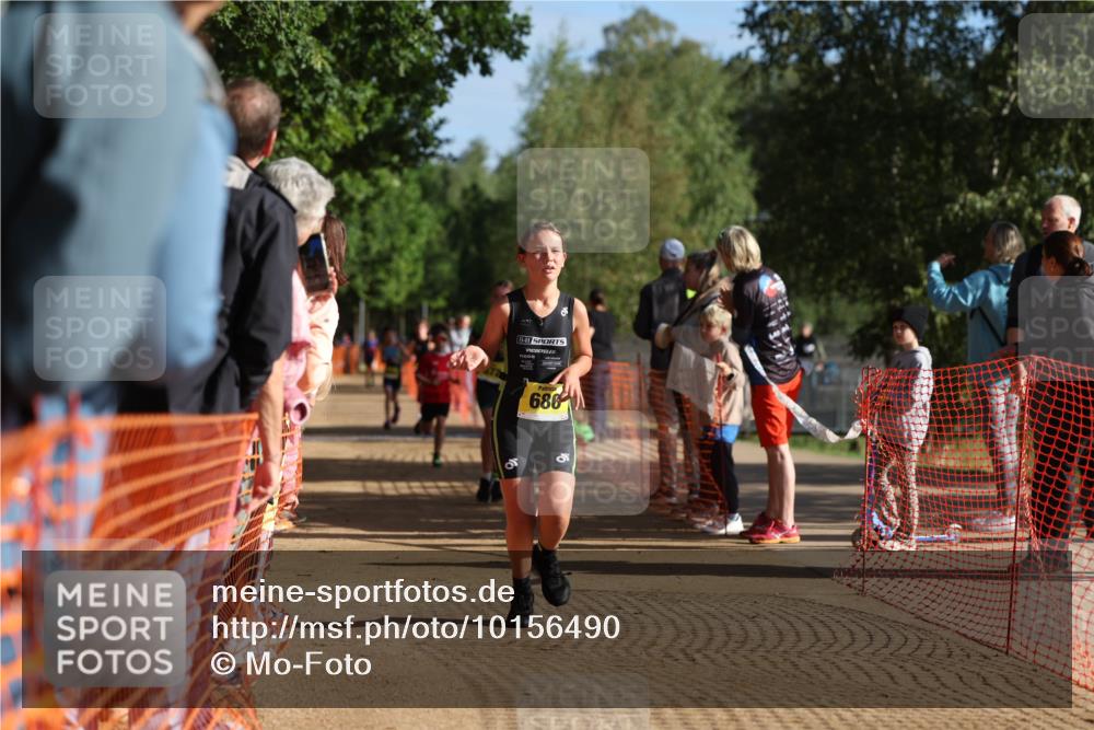06.09.2026 - 20. Norderstedt Triathlon Mo-Foto http://msf.ph/oto/10156490 06.09.2026 09:44:03 Laufen 686, 6, 663, 663 meine-sportfotos.de