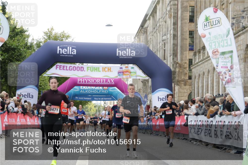 06.09.2026 - CURREX Alsterlauf Yannick Fuchs http://msf.ph/oto/10156915 06.09.2026 09:52:35 Ziel 2511, 2529, 2970, 3058, 3471, 4005, 4375, 4643, 4935, 5294, 5323, 5454, 5928, 6139, 8226 meine-sportfotos.de